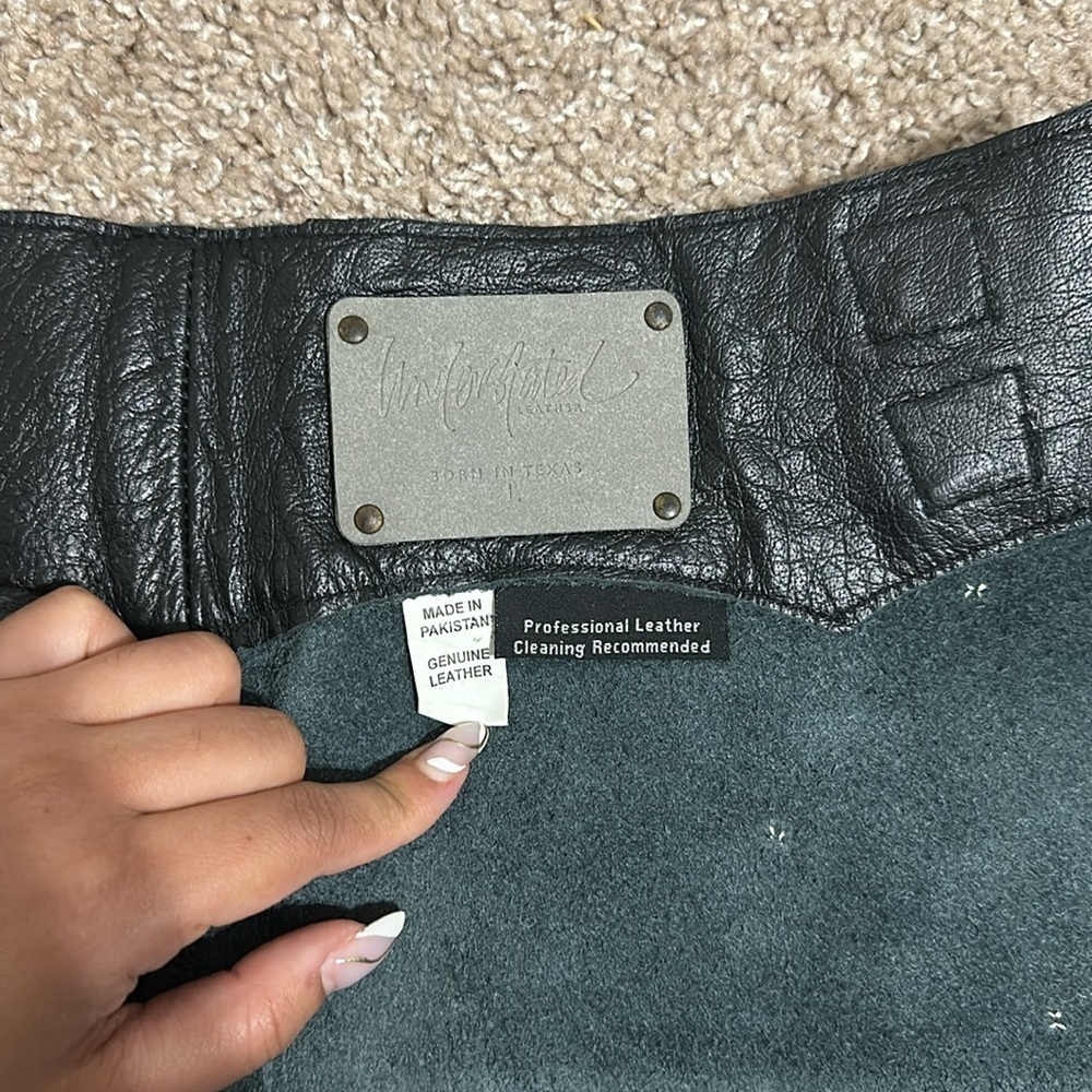 Leather Skirt - Picture 10 of 12